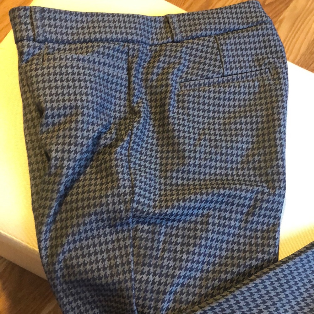 Banana Republic Blue on blue houndstooth Sloan pants EUC